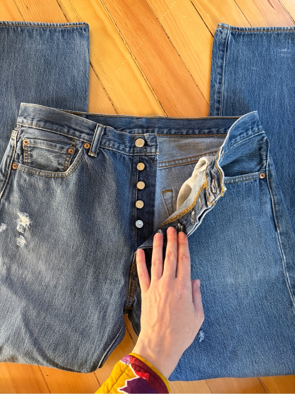 Levi’s 501 Original Button Fly Jeans – Classic Straight Leg